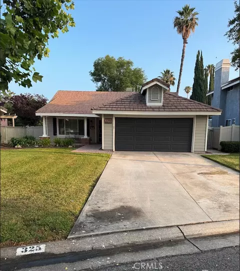 325 Van Ness, Redlands, CA 92374