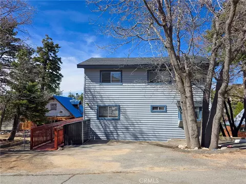32964 Spruce Dr, Green Valley Lake, CA 92341