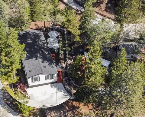 32455 Highway 18 #13, Running Springs, CA 92382