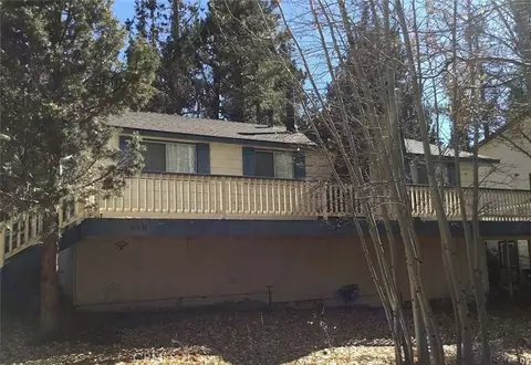 1060 Eagle Mountain Dr, Big Bear City, CA 92314