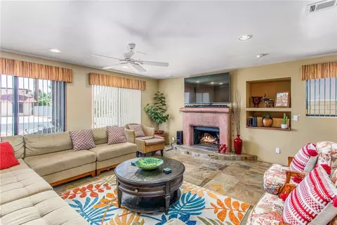 Living - 82593 Doolittle Dr, Indio, CA 92201 photo 2 of 3