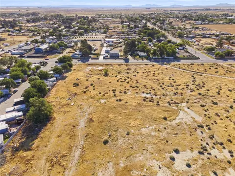 0 30th #STE, Lancaster, CA 93535 photo 2