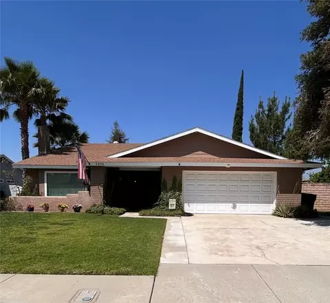 2894 Mojave Ct, Highland, CA 92346