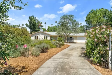 1040 W Crescent Ave, Redlands, CA 92373