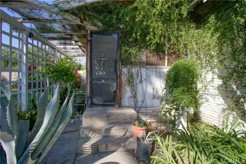 Exterior - 3893 Pine St, Riverside, CA 92501 photo 9 of 13