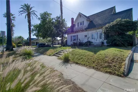 Exterior - 3893 Pine St, Riverside, CA 92501 photo 3 of 13