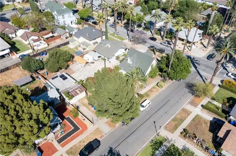 View/Area - 3893 Pine St, Riverside, CA 92501 photo 10 of 12