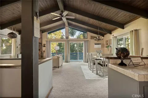 Entry Way - 24096 Altdorf, Crestline, CA 92325 photo 1 of 1
