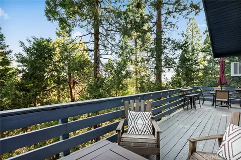 Exterior - 24096 Altdorf, Crestline, CA 92325 photo 1 of 9