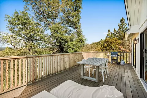 Exterior - 1204 Yellowstone, Lake Arrowhead, CA 92352 photo 6 of 6