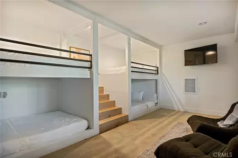 Bedroom - 1204 Yellowstone, Lake Arrowhead, CA 92352 photo 5 of 7