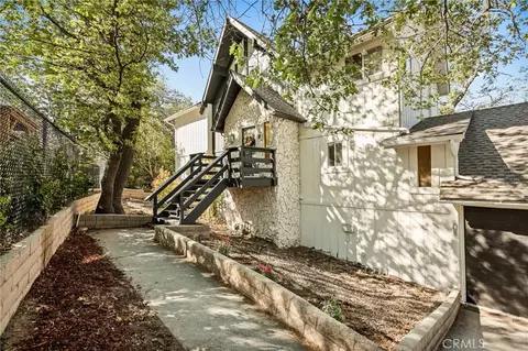 Exterior - 1204 Yellowstone, Lake Arrowhead, CA 92352 photo 2 of 6