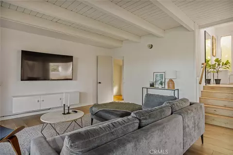 Living - 1204 Yellowstone, Lake Arrowhead, CA 92352 photo 6 of 8