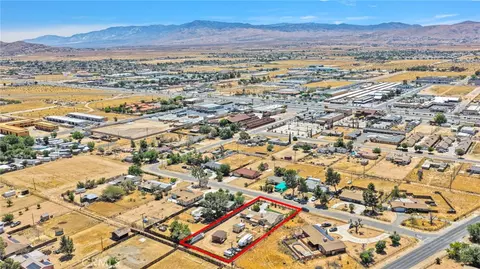 View/Area - 21998 Biloxi Rd, Apple Valley, CA 92307 photo 6 of 8