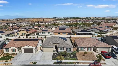 View/Area - 12766 Blush Ct, Riverside, CA 92503 photo 1 of 5