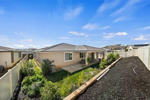 Exterior - 12766 Blush Ct, Riverside, CA 92503 photo 9 of 14