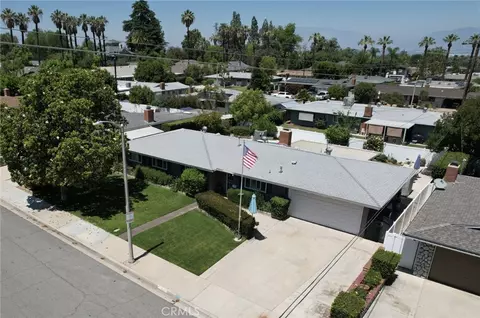 View/Area - 233 Phlox Ave, Redlands, CA 92373 photo 1 of 3