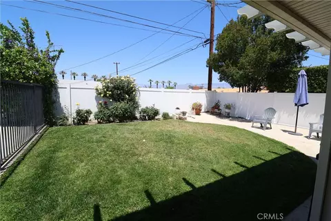 Exterior - 233 Phlox Ave, Redlands, CA 92373 photo 8 of 11
