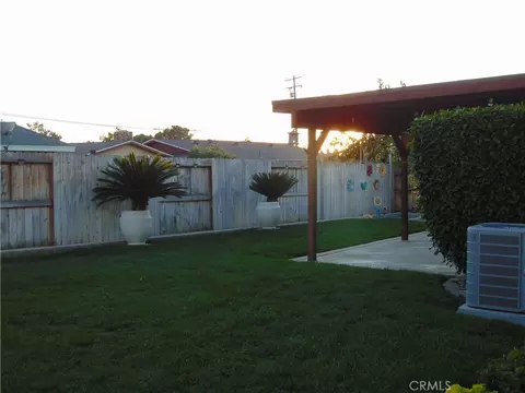Exterior - 33763 Noreen, Yucaipa, CA 92399 photo 19 of 37
