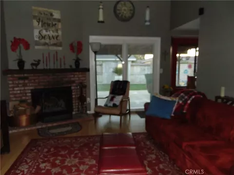 Living - 33763 Noreen, Yucaipa, CA 92399 photo 6 of 6