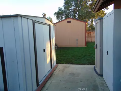 Exterior - 33763 Noreen, Yucaipa, CA 92399 photo 21 of 37