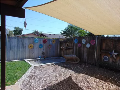 Exterior - 33763 Noreen, Yucaipa, CA 92399 photo 27 of 37