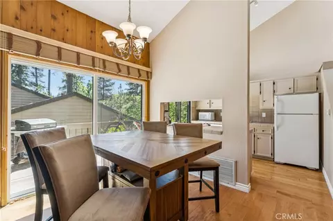 Dining - 27821 Peninsula N #315, Lake Arrowhead, CA 92352 photo 3 of 3