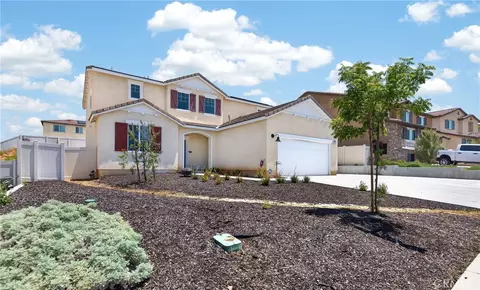 14034 Amorosa Ct, Beaumont, CA 92223