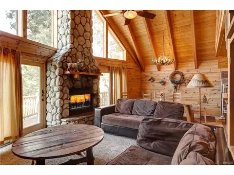 Living - 39697 Lake Dr, Big Bear Lake, CA 92315 photo 1 of 3