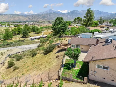 View/Area - 34776 Date Ave, Yucaipa, CA 92399 photo 3 of 7