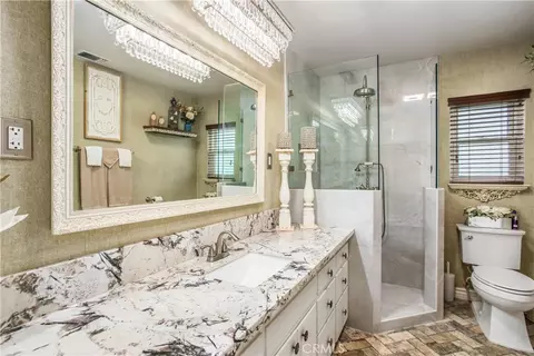 Bath - 34776 Date Ave, Yucaipa, CA 92399 photo 2 of 2