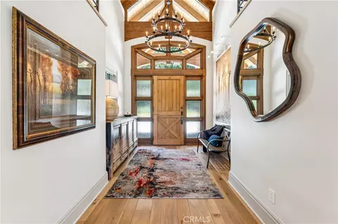 Entry Way - 27720 Hamiltair Dr, Lake Arrowhead, CA 92352 photo 2 of 10