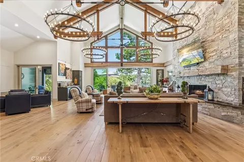 Living - 27720 Hamiltair Dr, Lake Arrowhead, CA 92352 photo 1 of 6