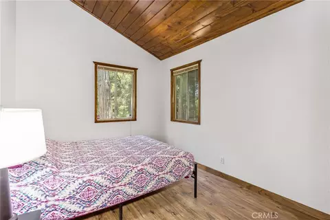 Bedroom - 24379 Horst, Crestline, CA 92325 photo 1 of 5