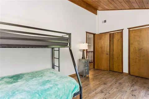 Bedroom - 24379 Horst, Crestline, CA 92325 photo 3 of 5