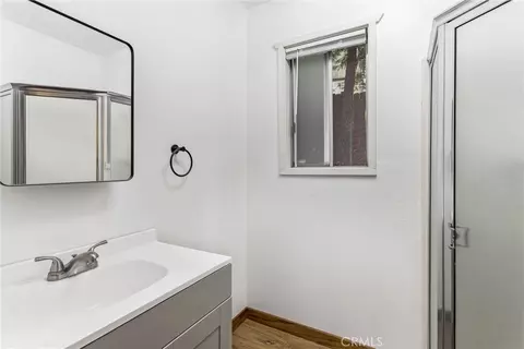 Bath - 24379 Horst, Crestline, CA 92325 photo 1 of 2