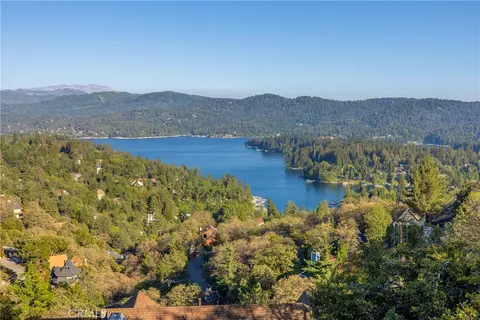 View/Area - 27417 Matterhorn, Lake Arrowhead, CA 92352 photo 3 of 3