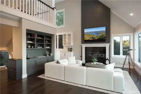 Living - 27417 Matterhorn, Lake Arrowhead, CA 92352 photo 6 of 8