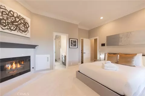 Bedroom - 27417 Matterhorn, Lake Arrowhead, CA 92352 photo 3 of 9