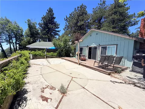 Exterior - 26465 Apache, Rimforest, CA 92378 photo 4 of 5