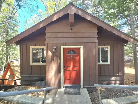 32124 Hunsaker, Running Springs, CA 92382