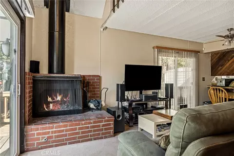 Living - 807 Grass Vly, Lake Arrowhead, CA 92352 photo 3 of 3