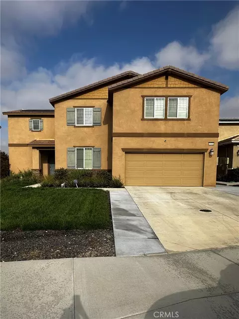 1016 Hazel Ct, Calimesa, CA 92320