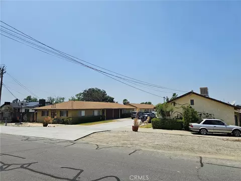 1381 Malachite, Mentone, CA 92359 photo 6