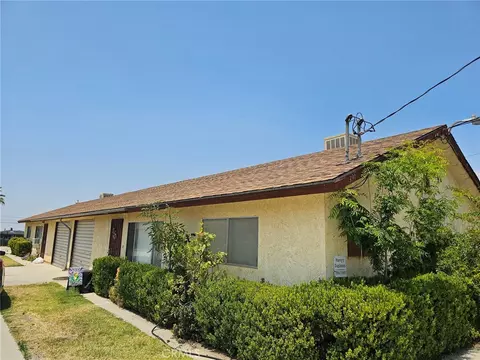 1381 Malachite, Mentone, CA 92359 photo 2