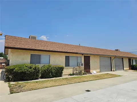 1381 Malachite, Mentone, CA 92359 photo 3