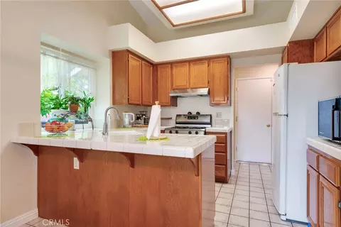 Kitchen - 29 Hubbard Ct, Redlands, CA 92374 photo 1 of 3