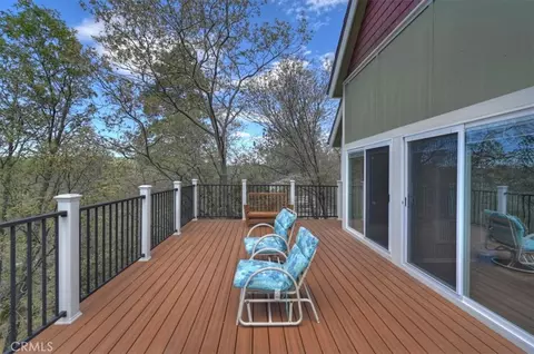 Exterior - 28669 Teton Ln, Lake Arrowhead, CA 92352 photo 4 of 12
