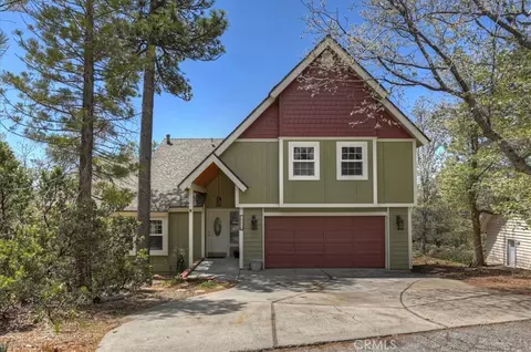 Exterior - 28669 Teton Ln, Lake Arrowhead, CA 92352 photo 12 of 12