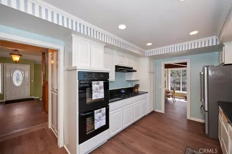Entry Way - 28669 Teton Ln, Lake Arrowhead, CA 92352 photo 1 of 1